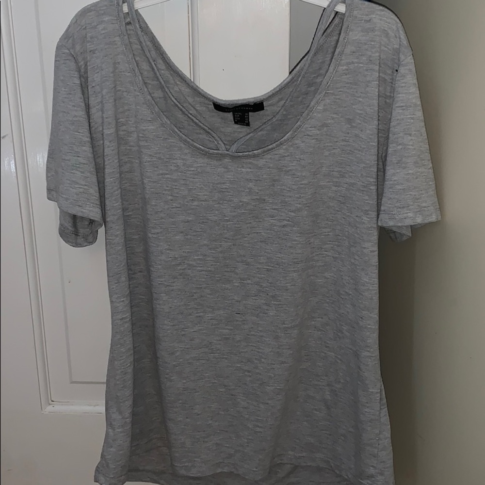 grey t-shirt with v-cut straps